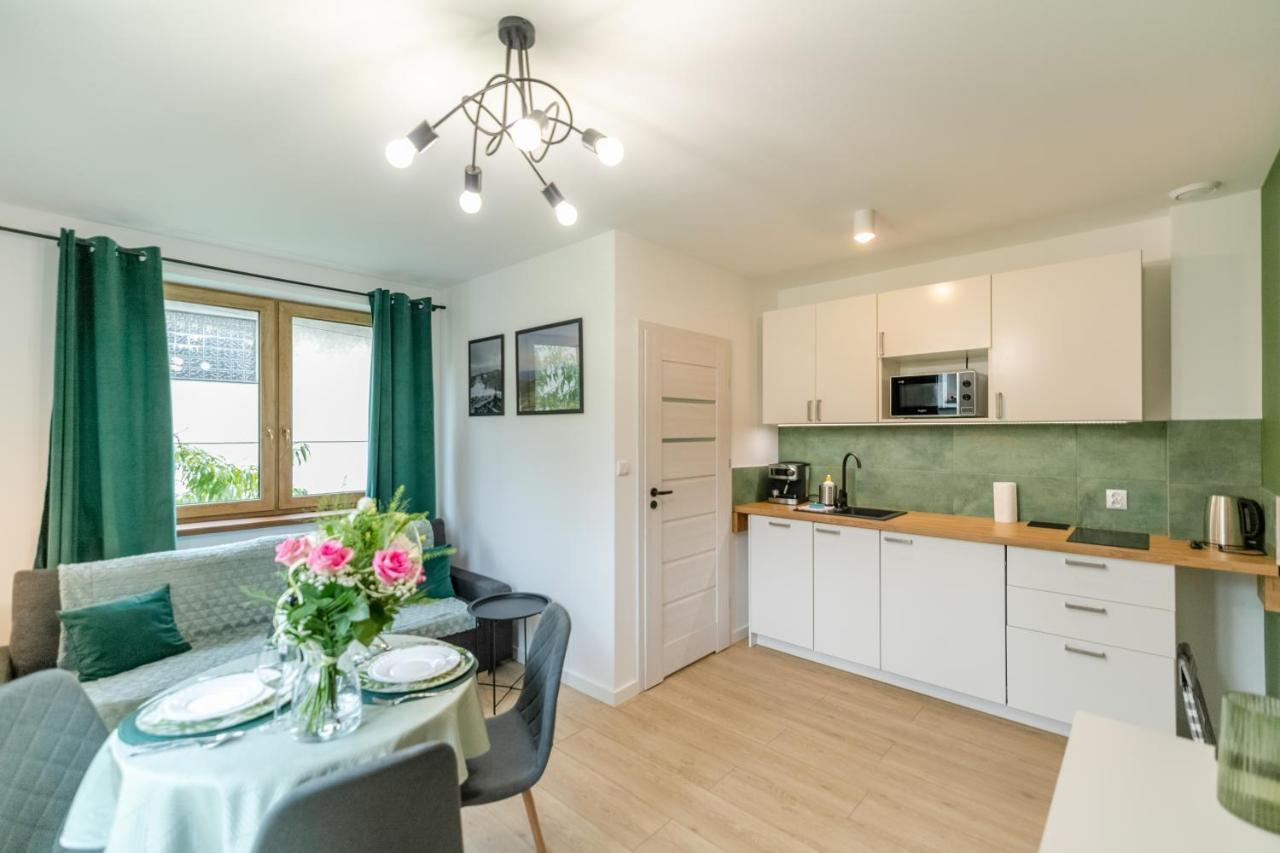 Apartamenty Pod Orzechem Z Duzym Ogrodem - Dream Apart อุสทรอน ภายนอก รูปภาพ