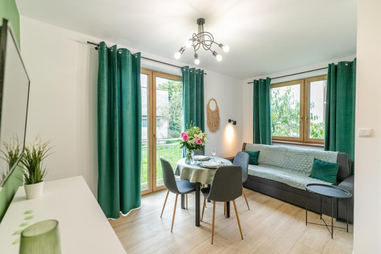 Apartamenty Pod Orzechem Z Duzym Ogrodem - Dream Apart อุสทรอน ภายนอก รูปภาพ