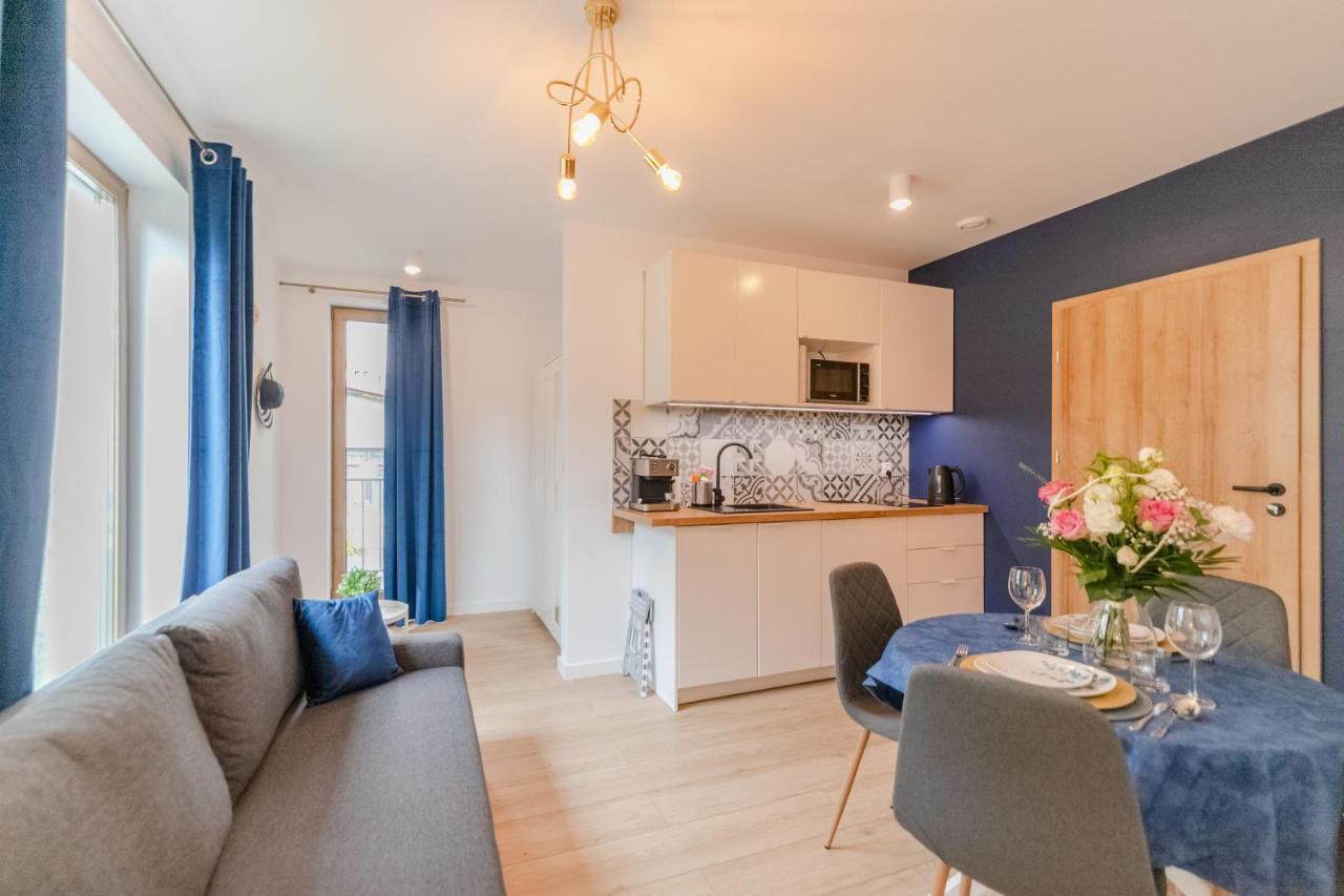 Apartamenty Pod Orzechem Z Duzym Ogrodem - Dream Apart อุสทรอน ภายนอก รูปภาพ