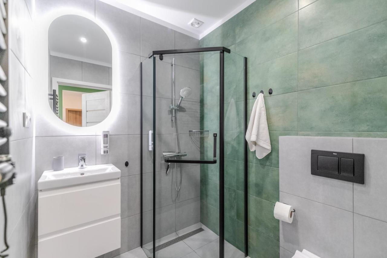 Apartamenty Pod Orzechem Z Duzym Ogrodem - Dream Apart อุสทรอน ภายนอก รูปภาพ