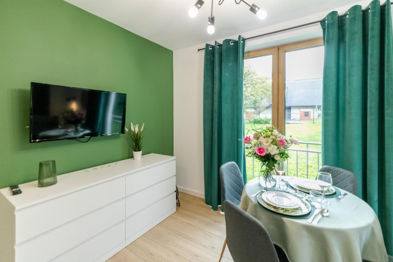 Apartamenty Pod Orzechem Z Duzym Ogrodem - Dream Apart อุสทรอน ภายนอก รูปภาพ